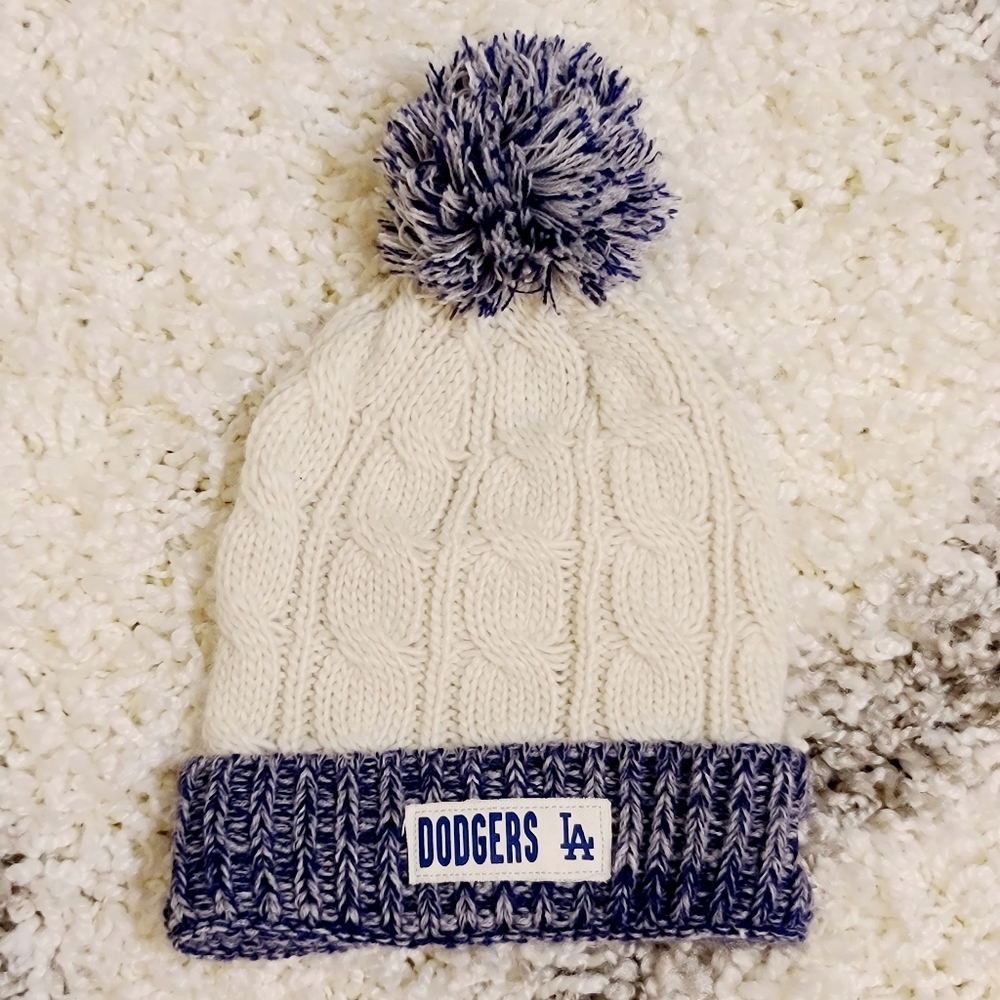 Dodgers knitted beanie with pom